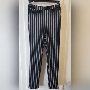 *3/$20 Black White Pinstripe Skinny Leg Dress Pants